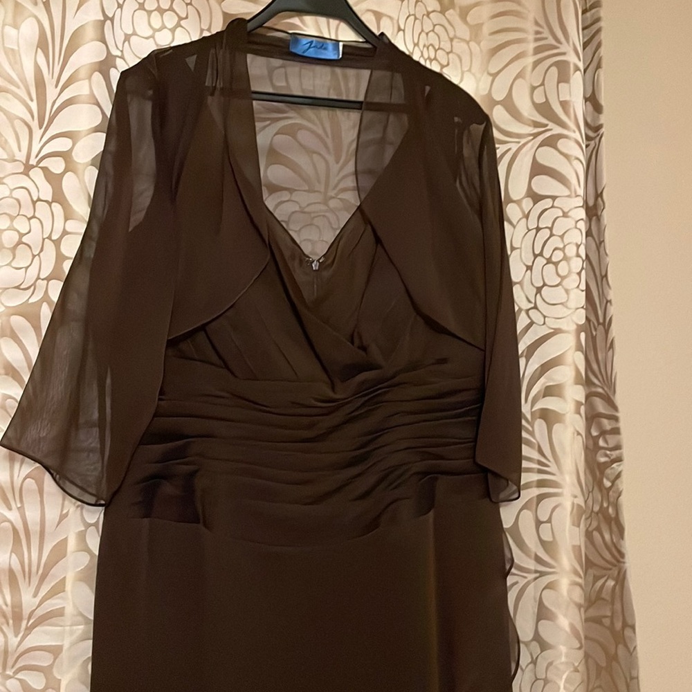 Dress Mother of the bride or groom size 18.